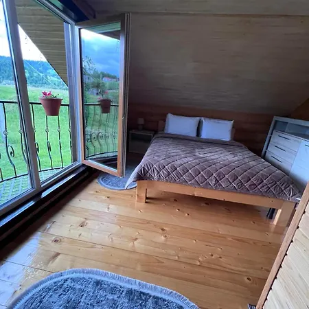 затишний двір * Pilipets